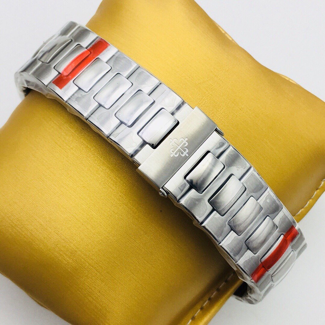 PATEK NAUTILUS 5711 STAINLESS STEEL BLUE DIAL
