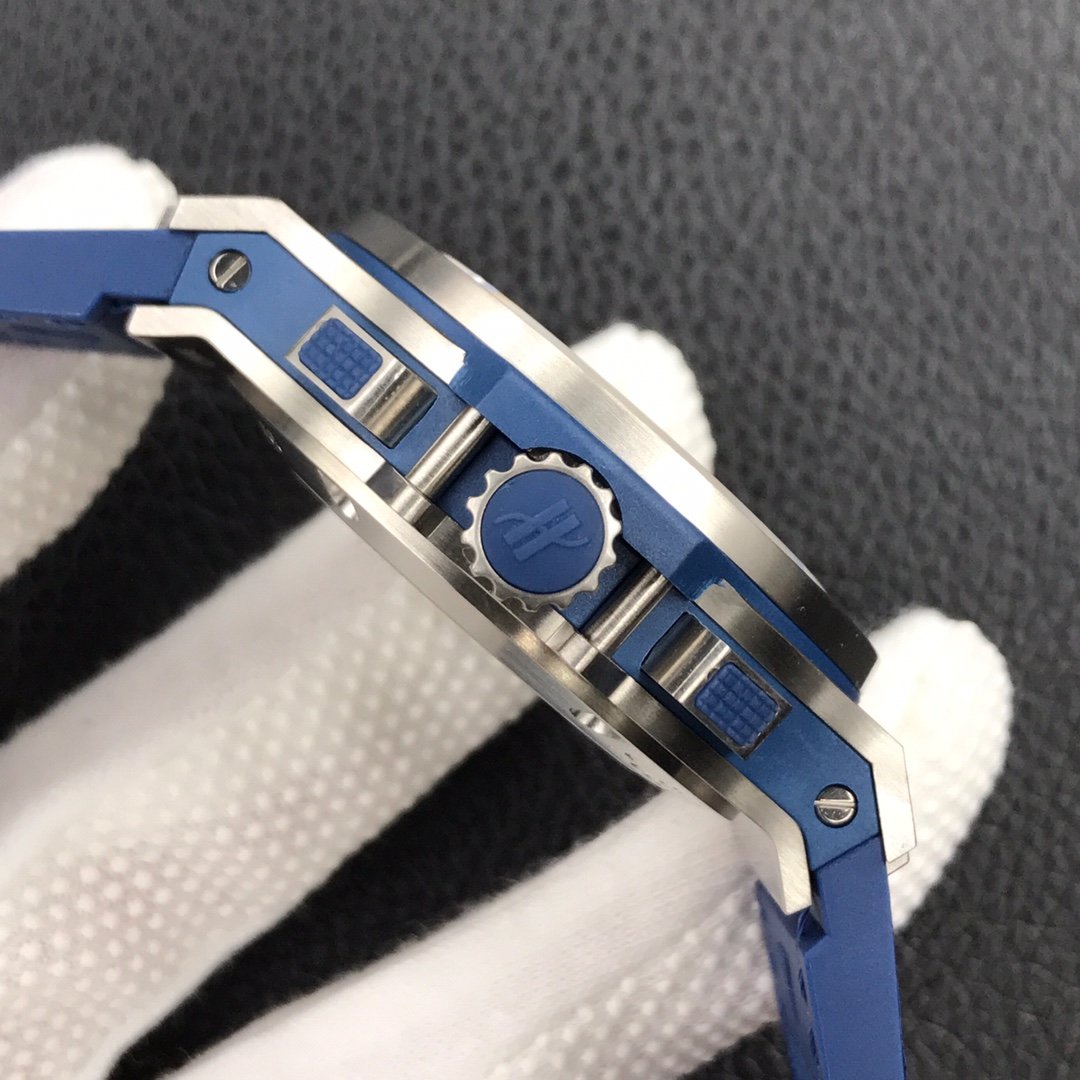 BIG BANG 44MM CHRONOGRAPH BLUE DIAL