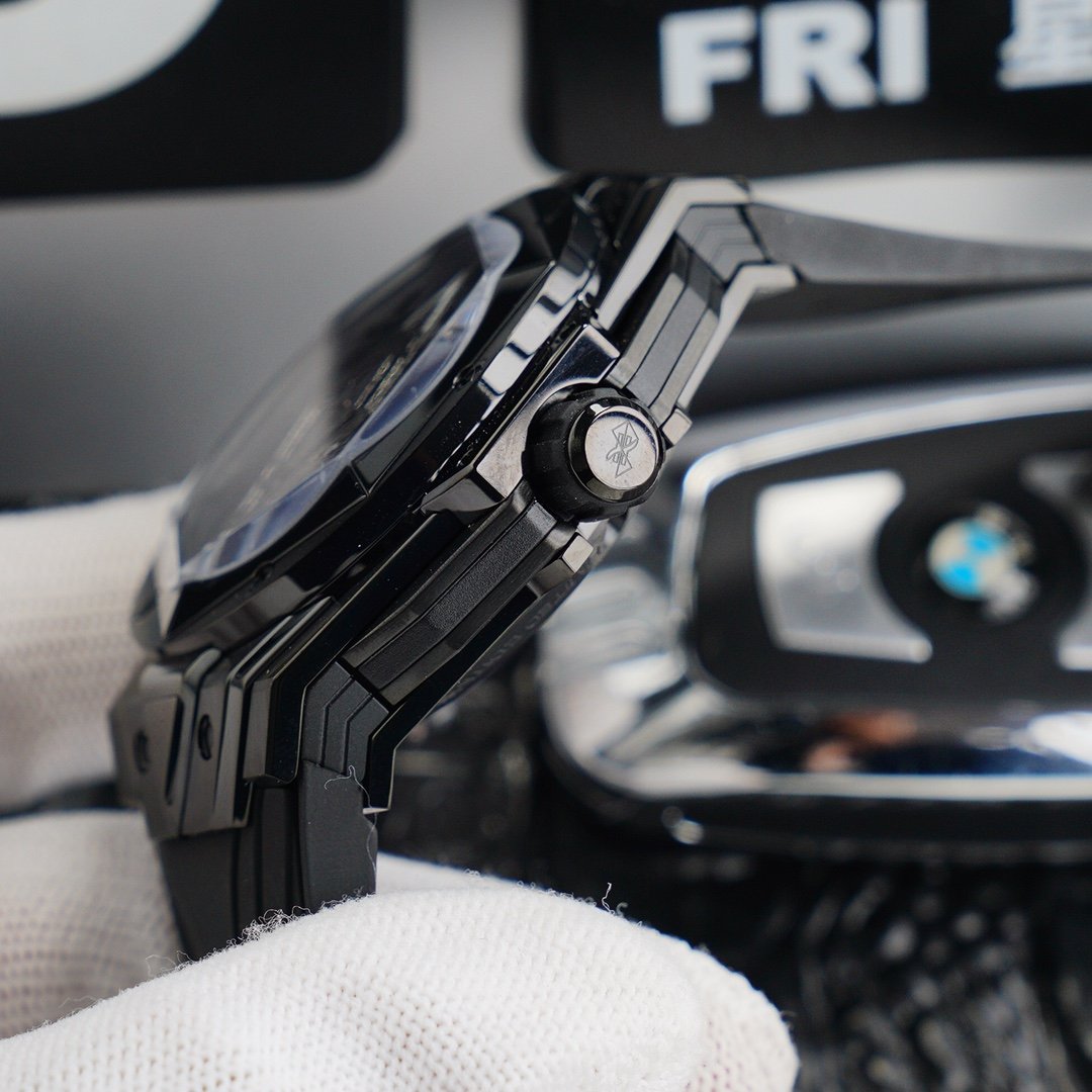 BIG BANG SANG BLEU II 45MM ALL BLACK