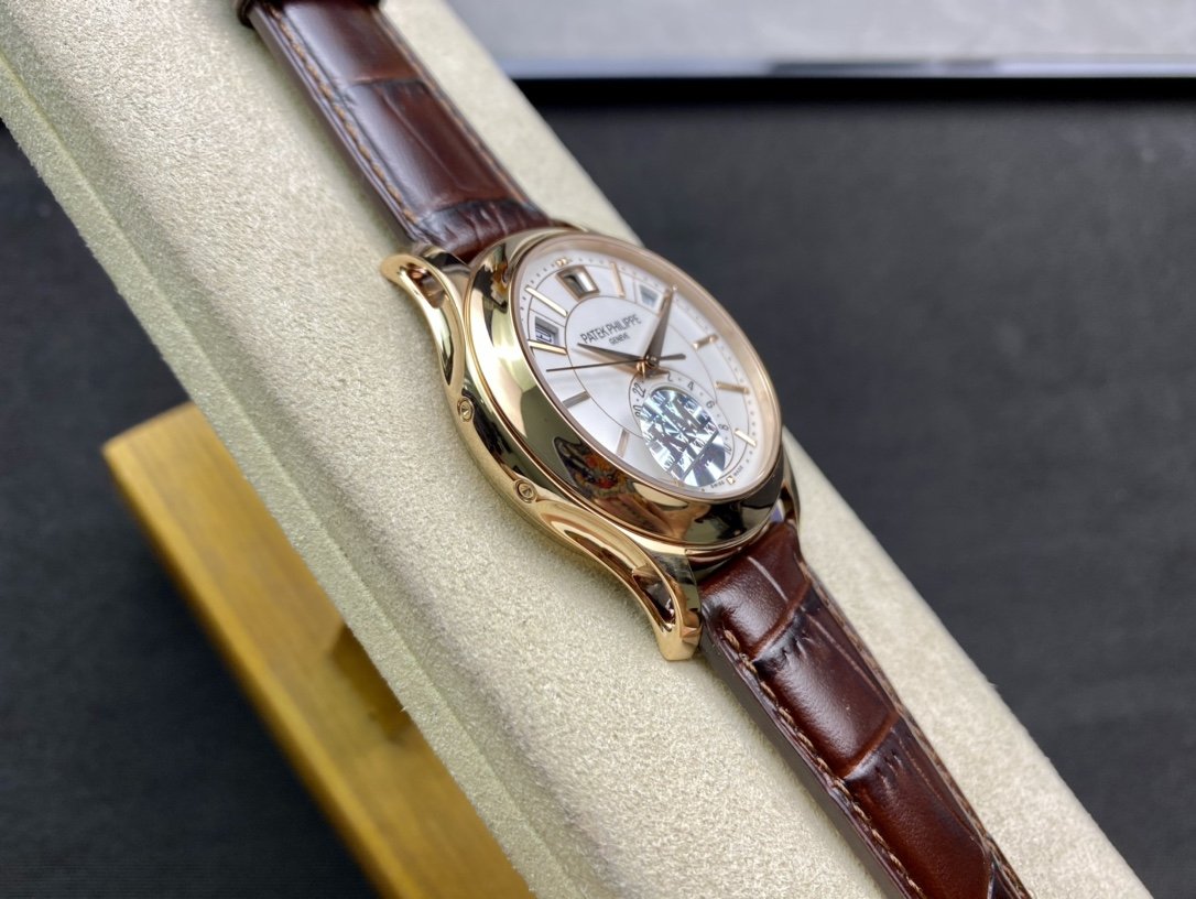 PATEK ANNUAL CALENDAR YELLOW GOLD WHITE DIAL