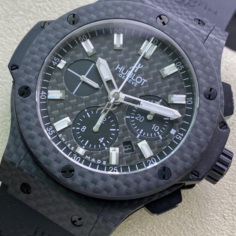 BIG BANG 44MM CARBON FIBER BLACK DIAL