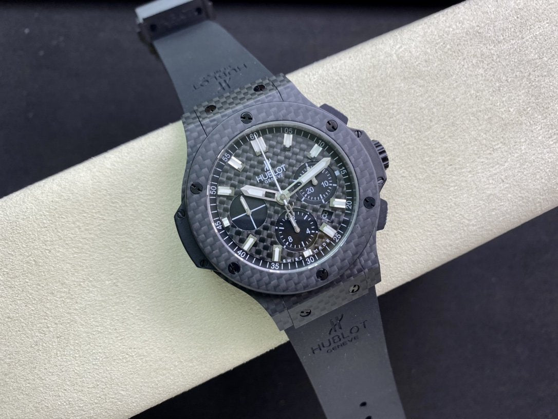 BIG BANG 44MM CARBON FIBER BLACK DIAL