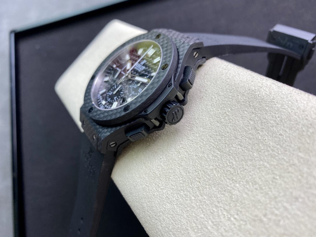 BIG BANG 44MM CARBON FIBER BLACK DIAL