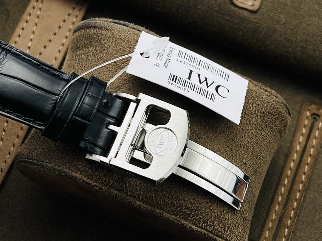 PORTUGUESE HAND-WOUND STEEL CASE BLACK DIAL
