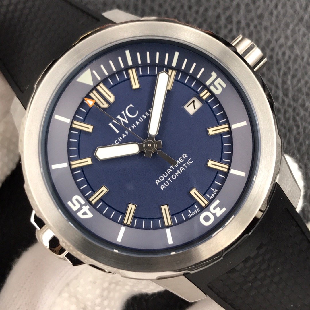AQUATIMER AUTOMATIC STEEL CASE 44MM BLUE DIAL