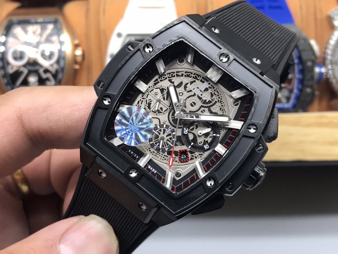 SPIRIT OF BIG BANG BLACK CASE SKELETON DIAL