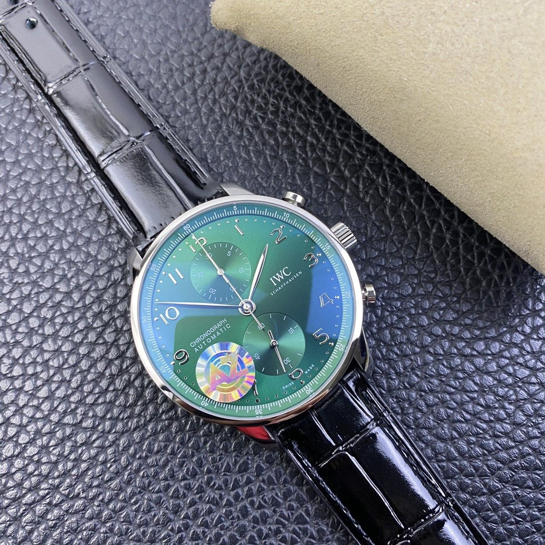 PORTUGIESER CHRONOGRAPH STEEL CASE GREEN DIAL