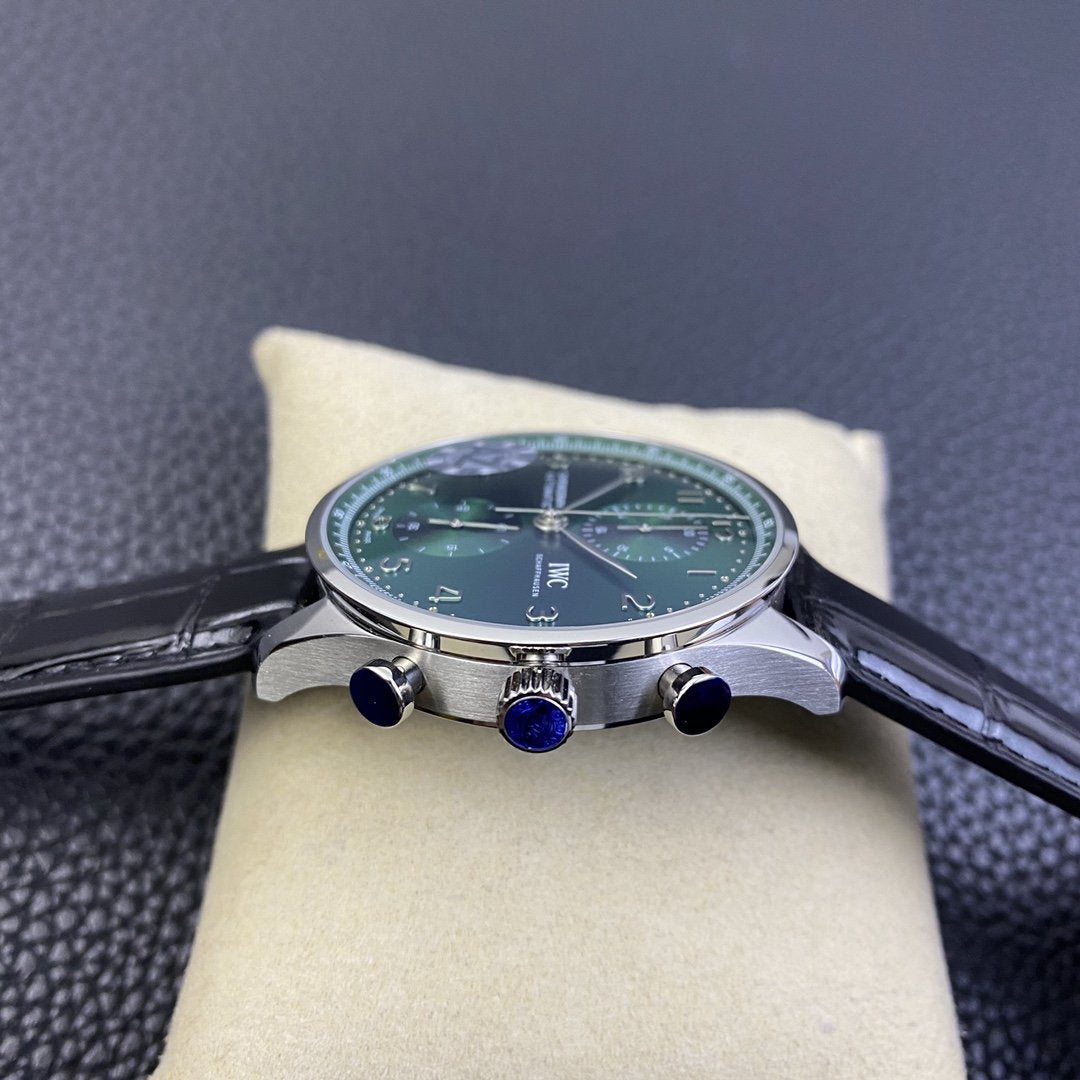 PORTUGIESER CHRONOGRAPH STEEL CASE GREEN DIAL