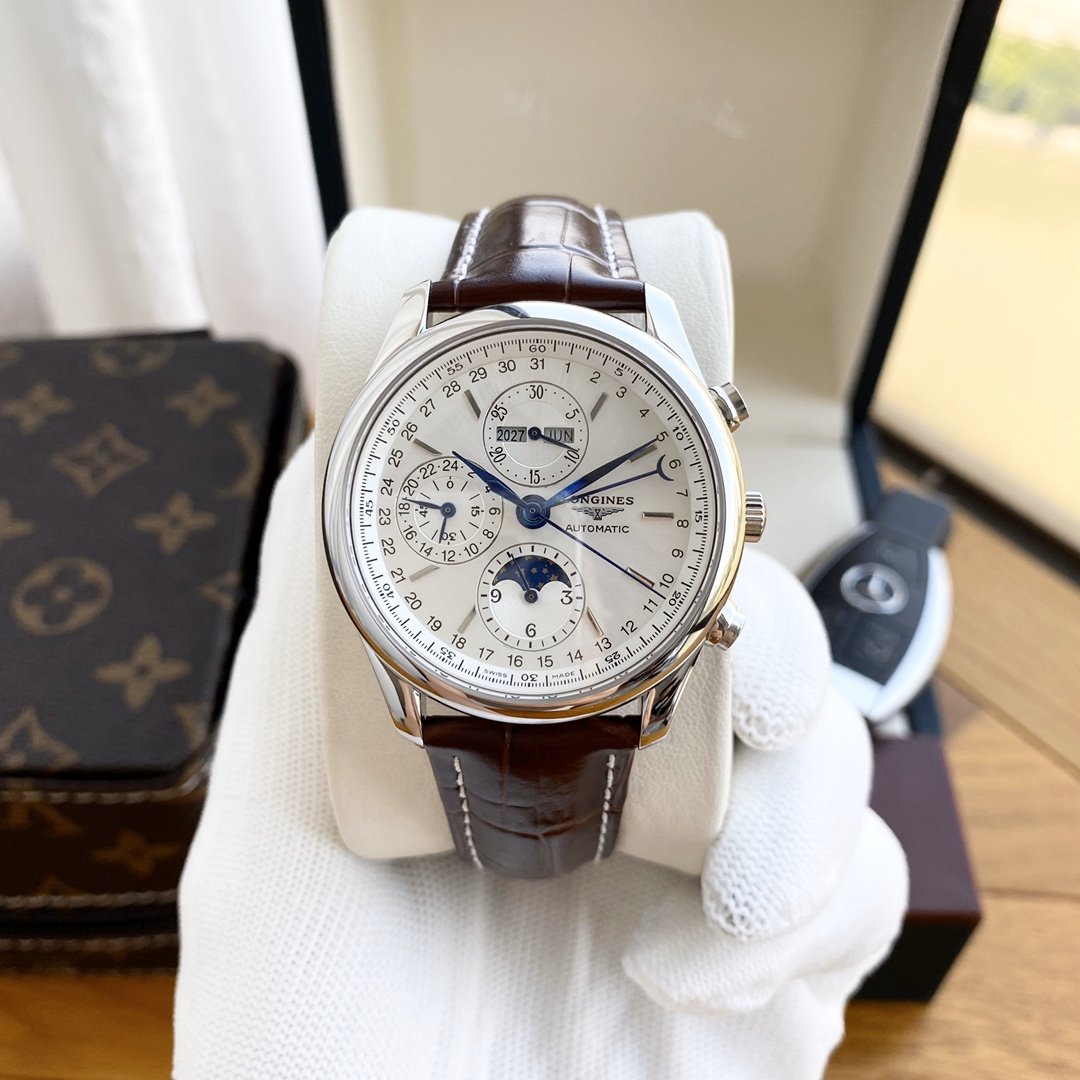 MASTER COLLECTION CHRONOGRAPH MOON LEATHER