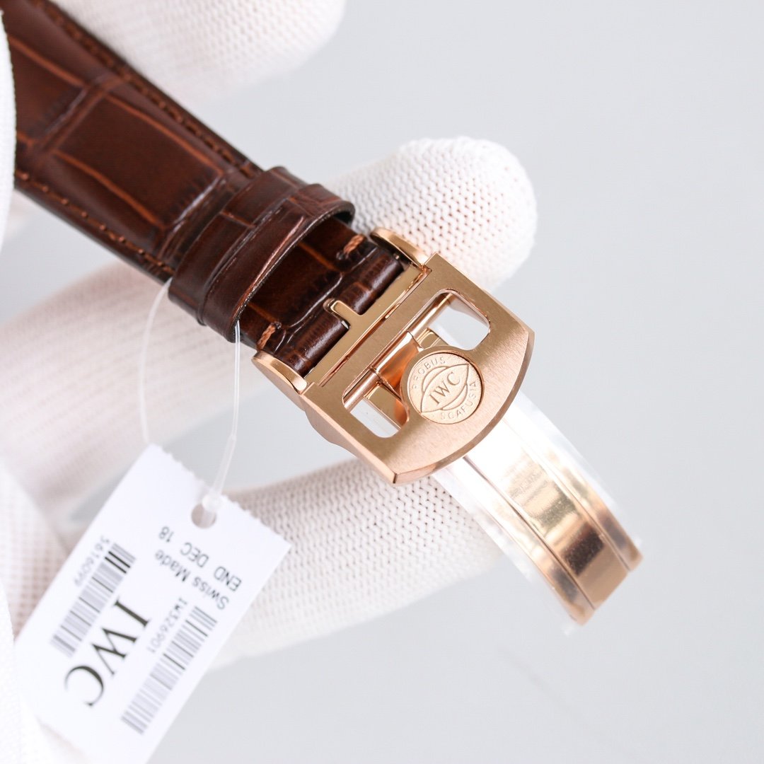 PORTUGIESER AUTOMATIC 40MM ROSE GOLD CASE
