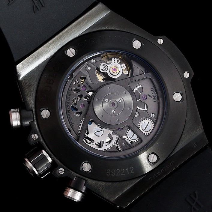 BIG BANG UNICO 42 ALL BLACK SILVER HAND SKELETON