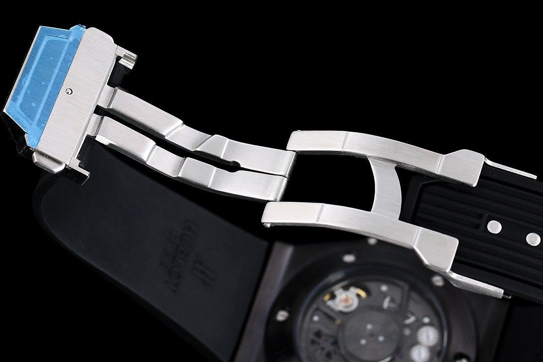 BIG BANG UNICO 42 ALL BLACK SILVER HAND SKELETON