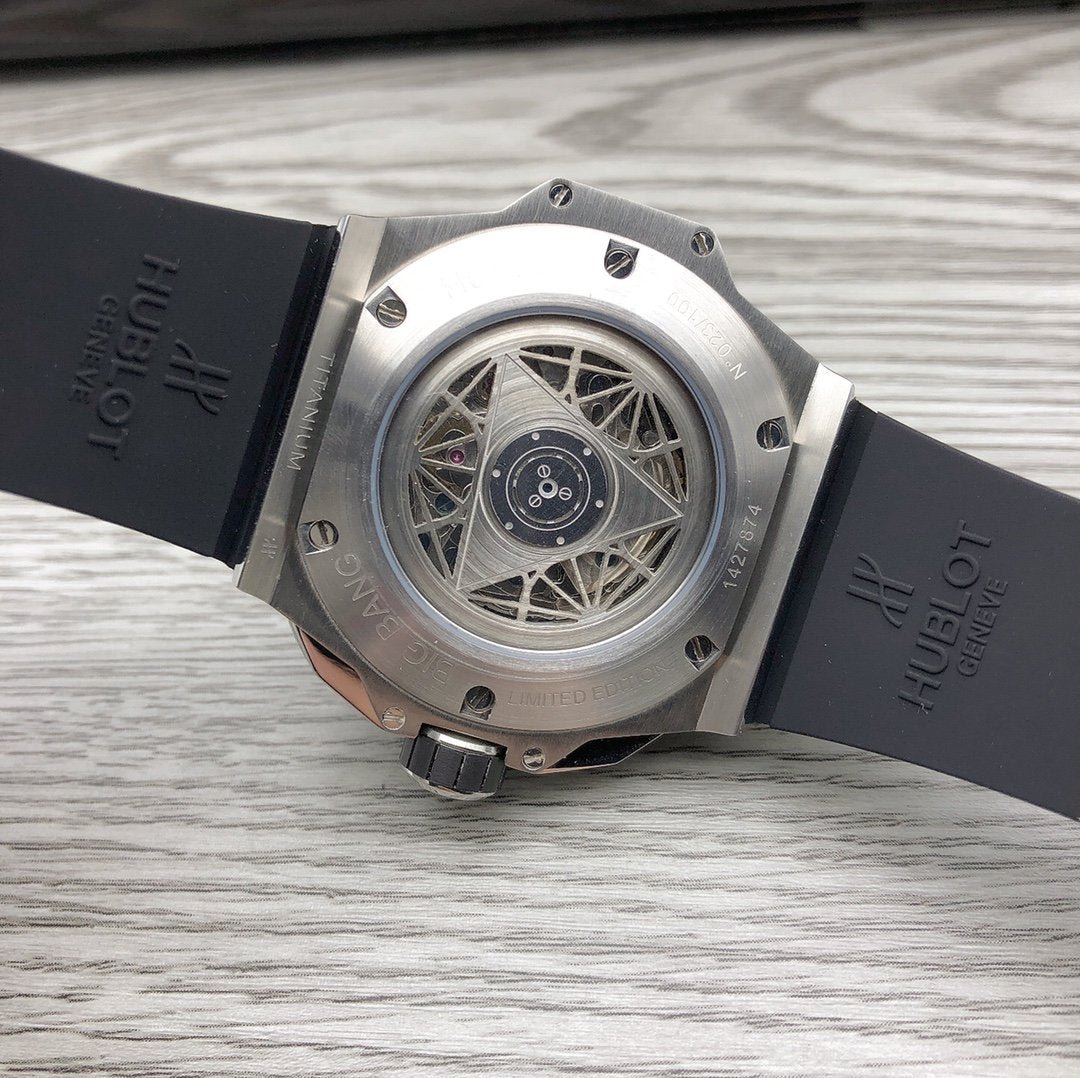 BIG BANG SANG BLEU II 45MM CERAMIC BLACK DIAL