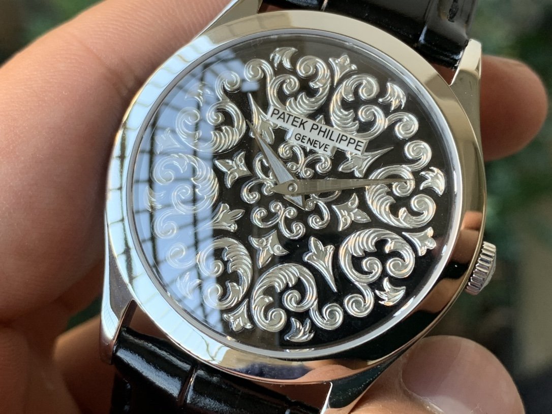 PATEK CALATRAVA 38 PLATINUM HAND-ENGRAVED BLACK DIAL