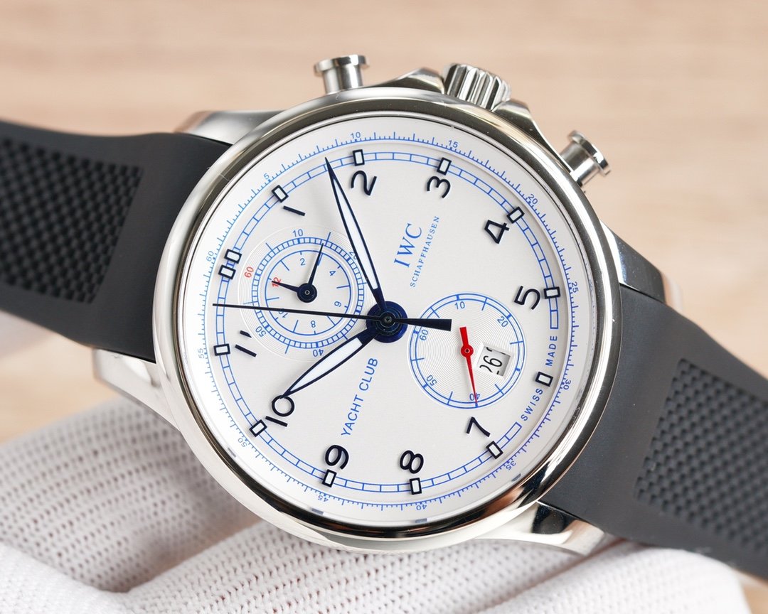 PORTUGUESE YACHTCLUB 45MM STEEL CASE SILVER DIAL CHRONOGRAPH