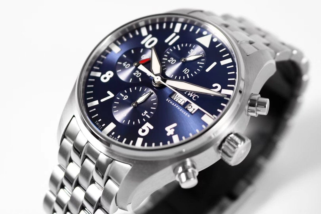 PILOT DAY-DATE CHRONOGRAPH STAINLESS STEEL BLUE DIAL