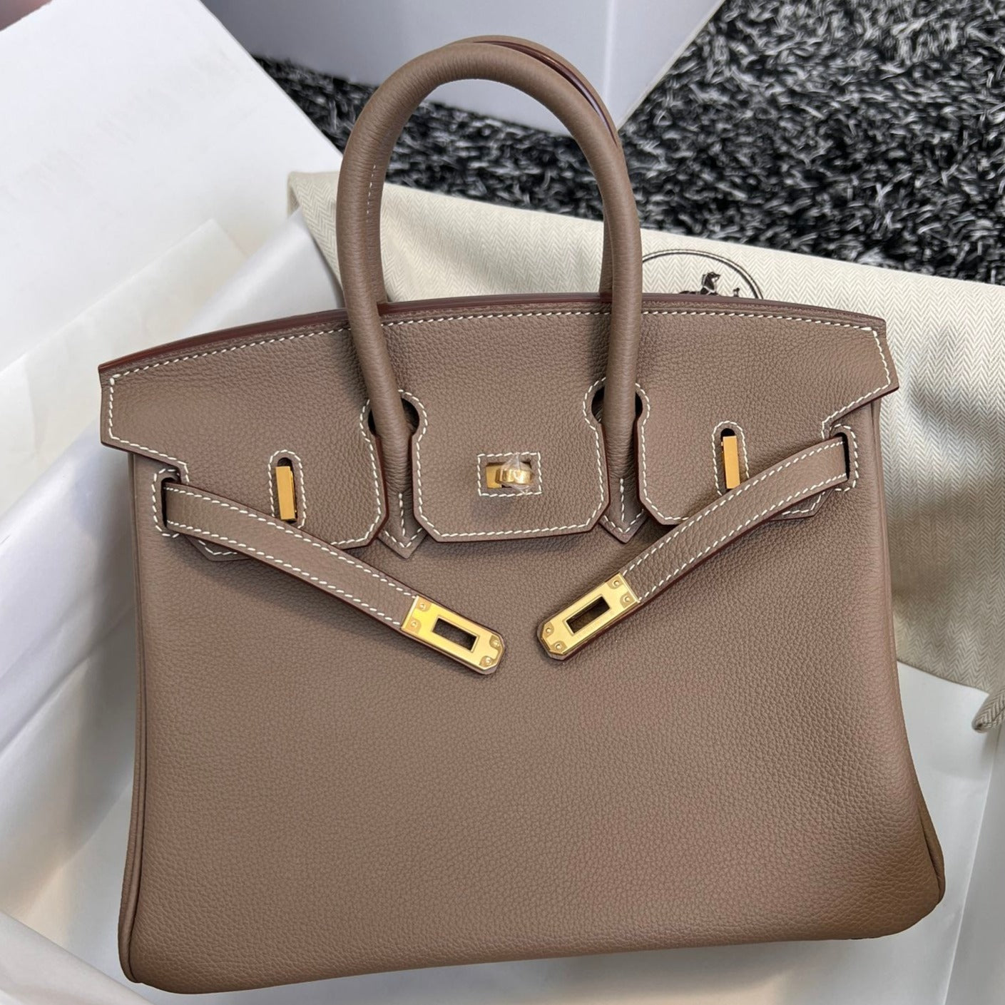 HM BIRKIN 25CM TOGO LEATHER GOLD HARDWARE