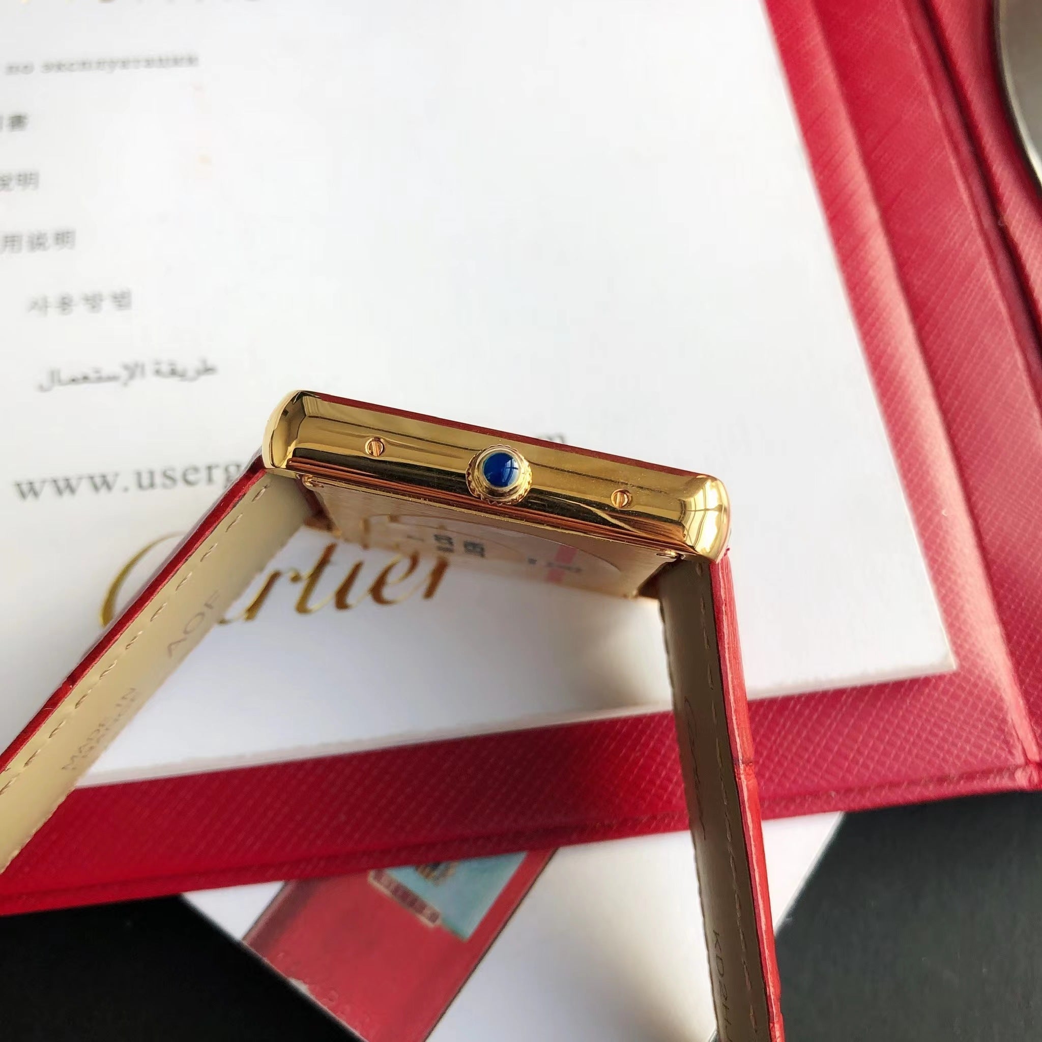 TANK SOLO GOLD DIAMOND BEZEL RED LEATHER