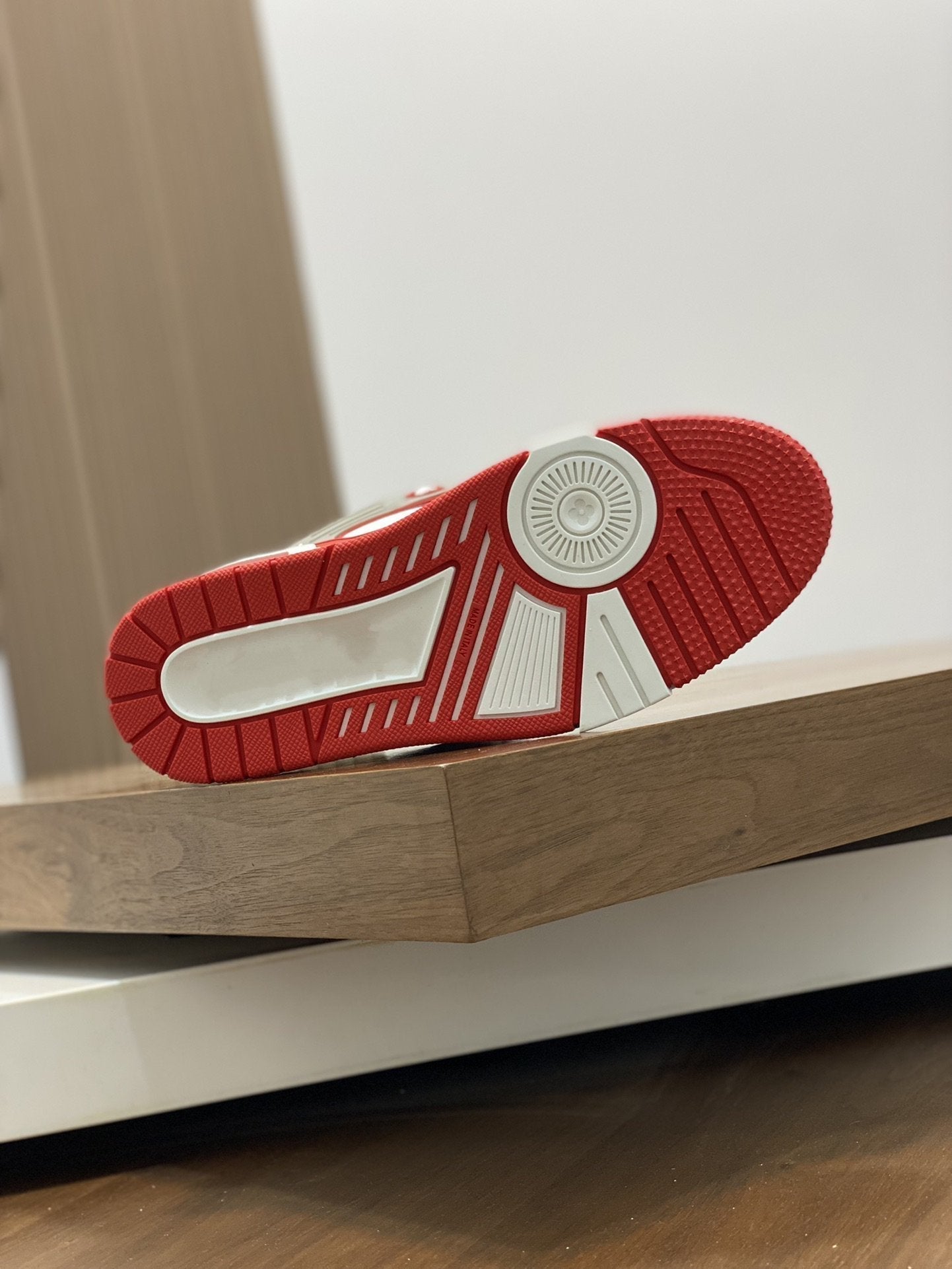 LV TRAINER  RED WHITE SNEAKER