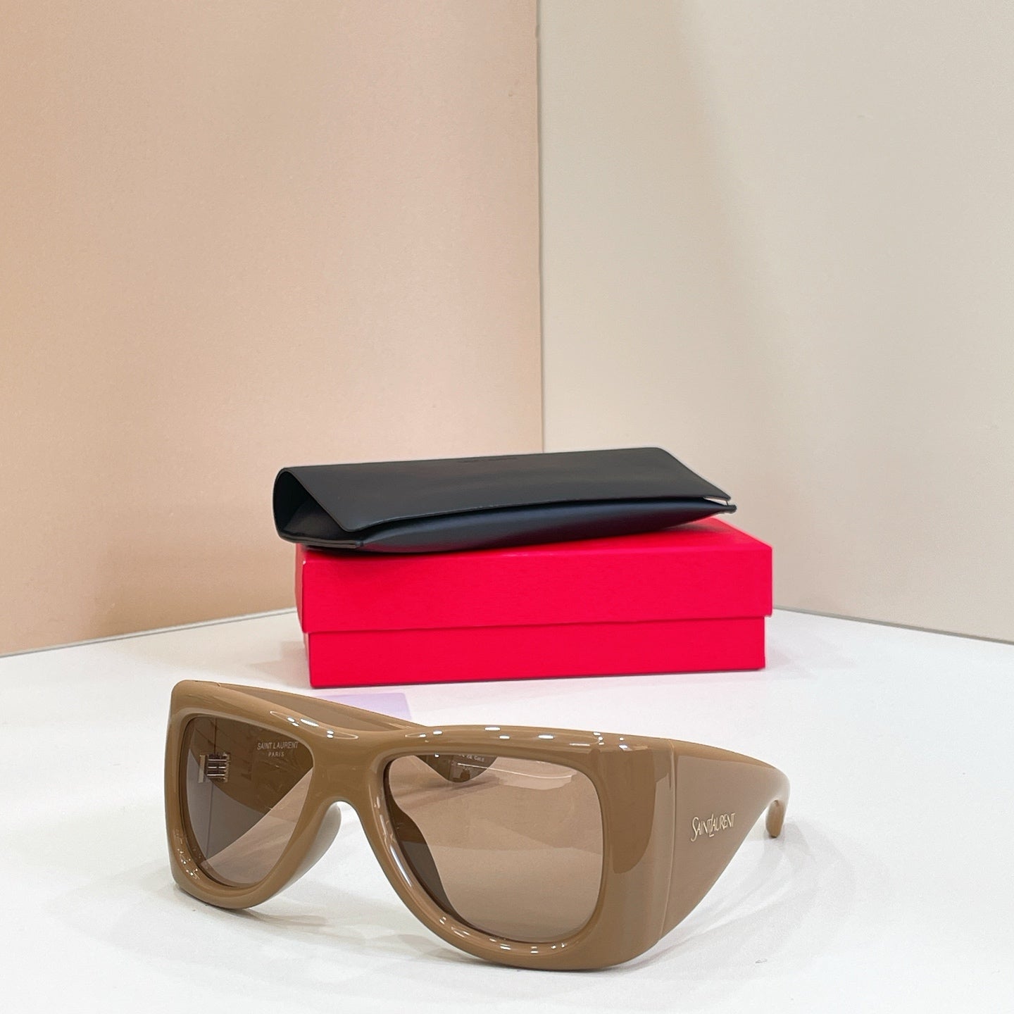 Saint Laurent SL 902 Howl Sunglasses