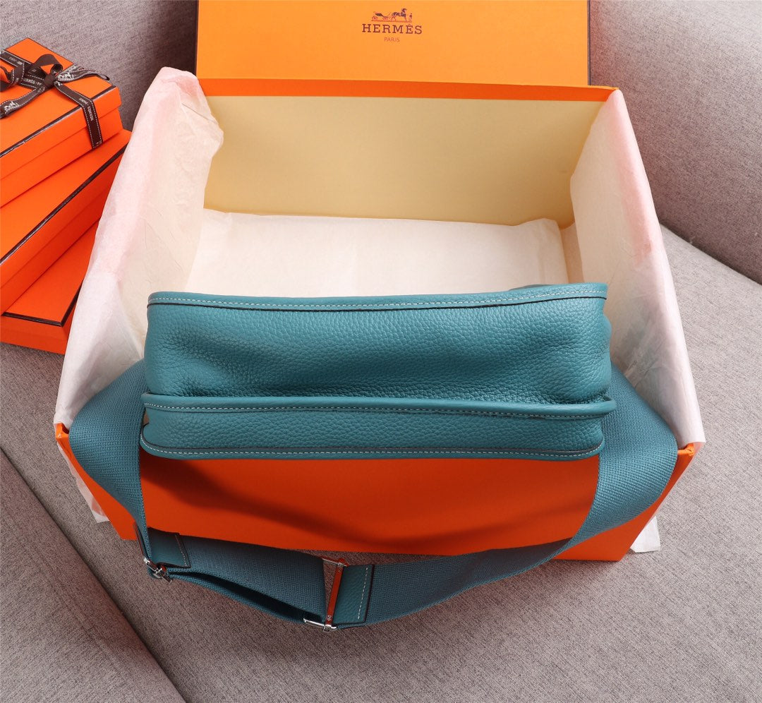 HM EVELYNE BAG 28 SAPPHIRE TOGO