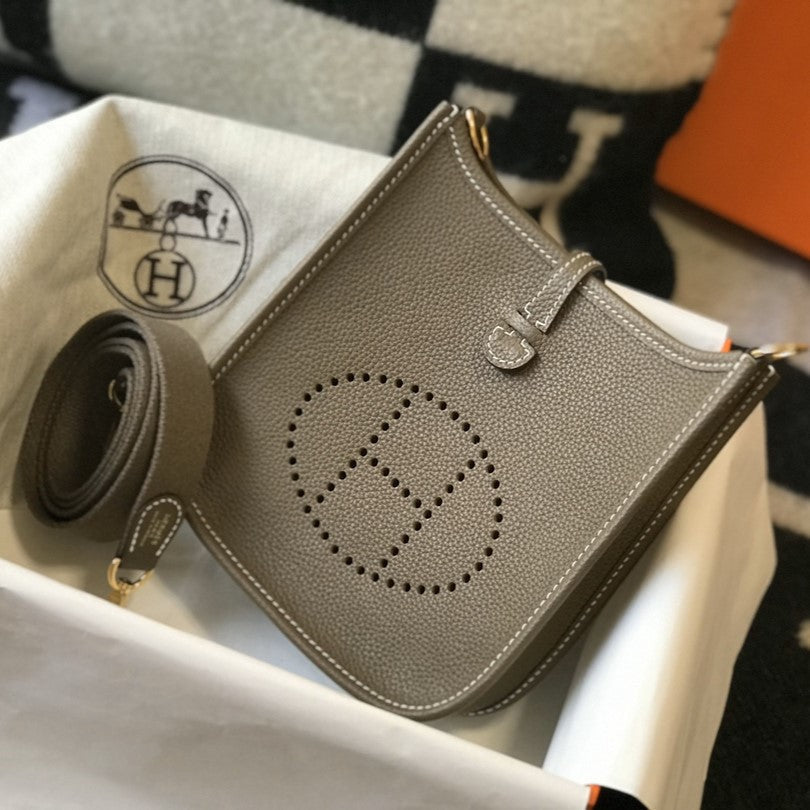 Mini Evelyne 18cm Togo Ghw