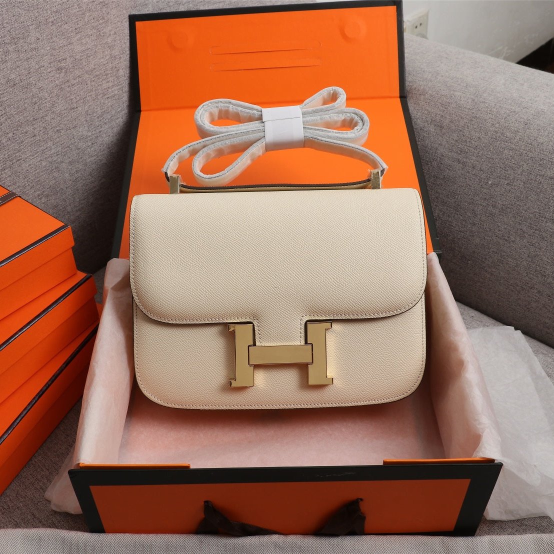 HM CONSTANCE BAGS 18 EPSOM GOLD HARDWARE