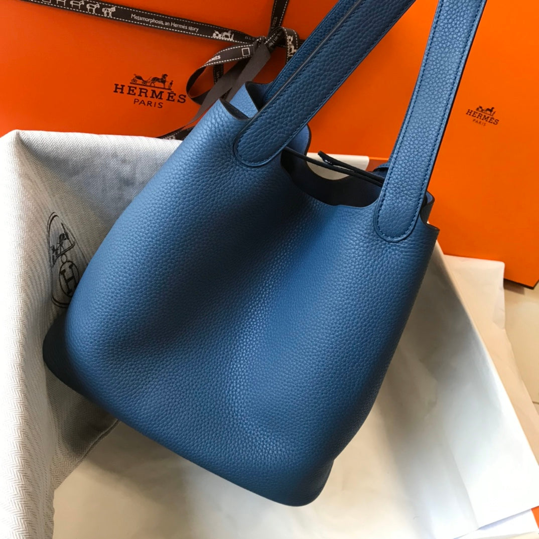 picotin lock togo leather silver hardware