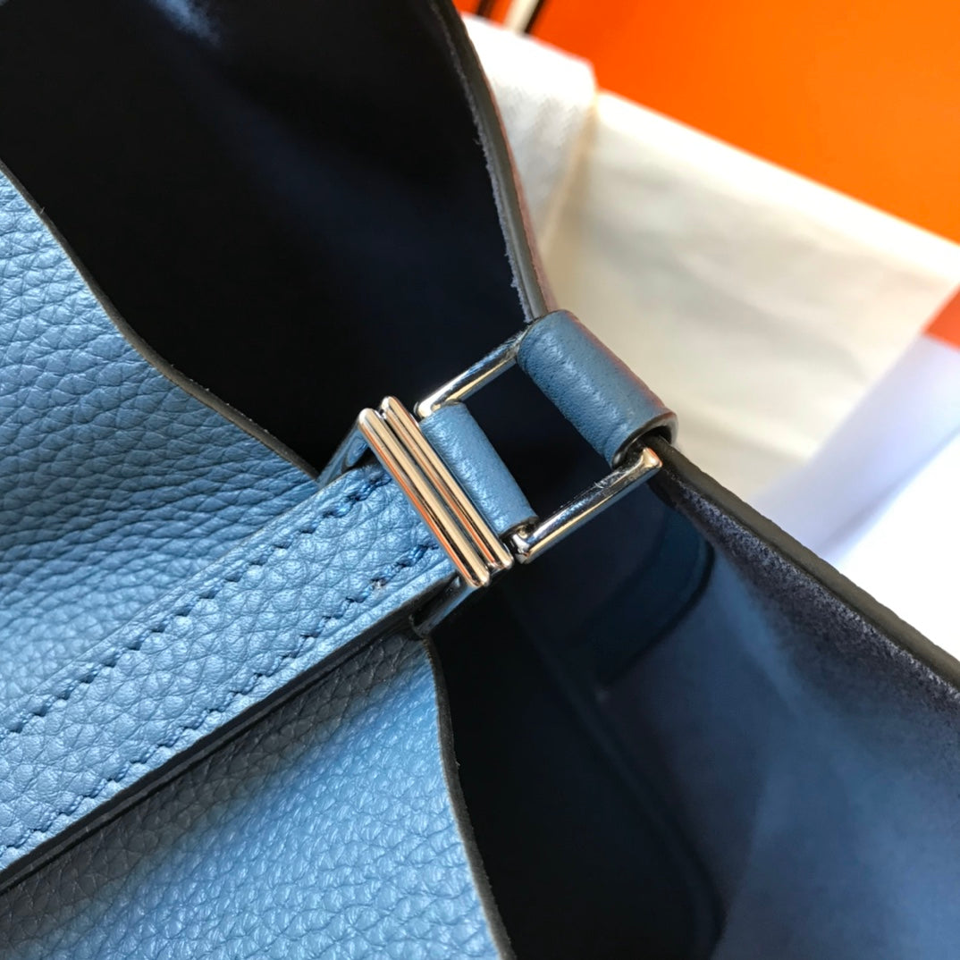 picotin lock togo leather silver hardware