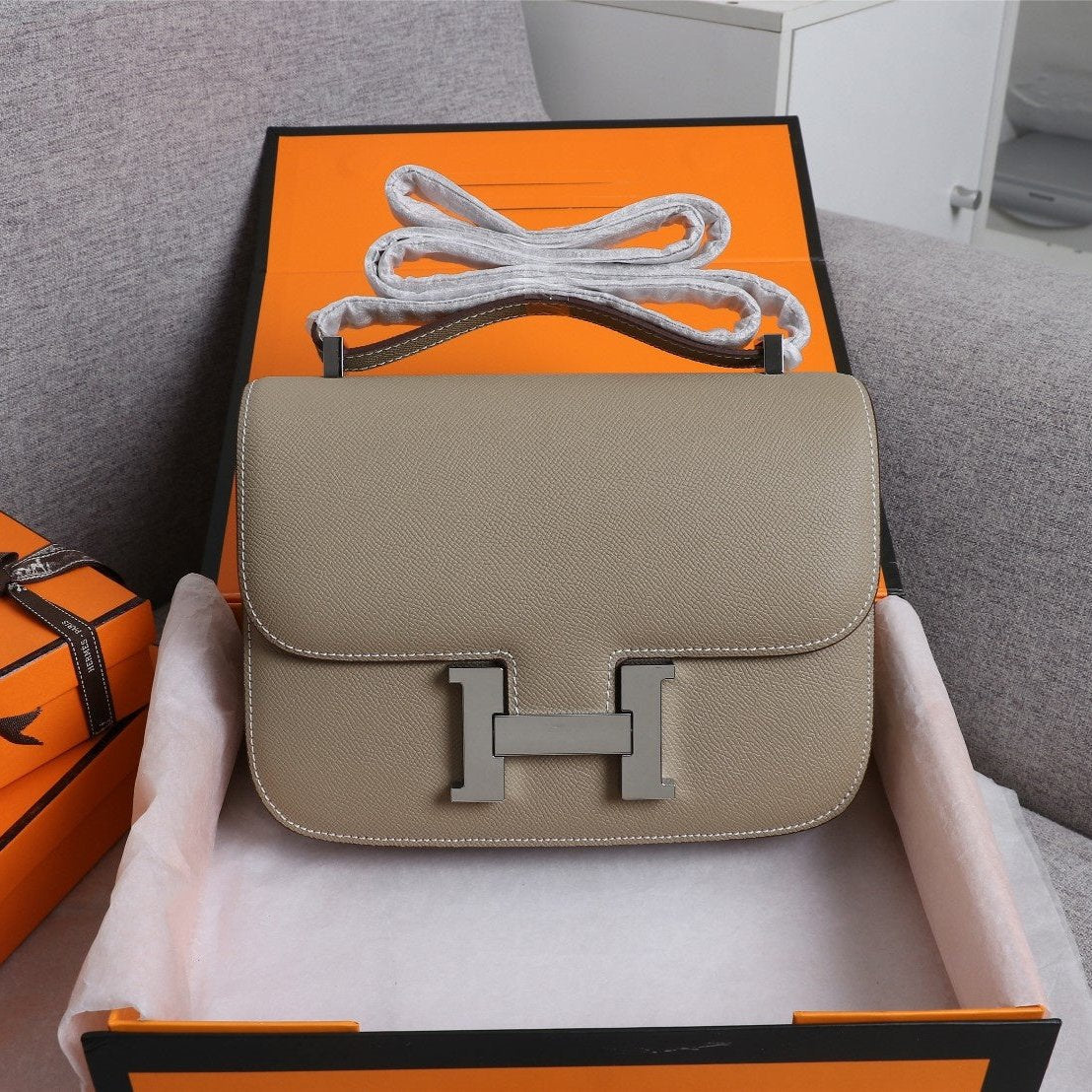 HM CONSTANCE BAGS 18 KHAKI EPSOM SILVER HARDWARE