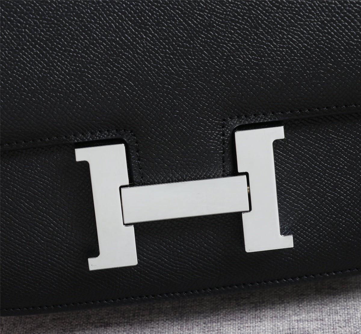 HM CONSTANCE BAGS 18 BLACK EPSOM SILVER HARDWARE