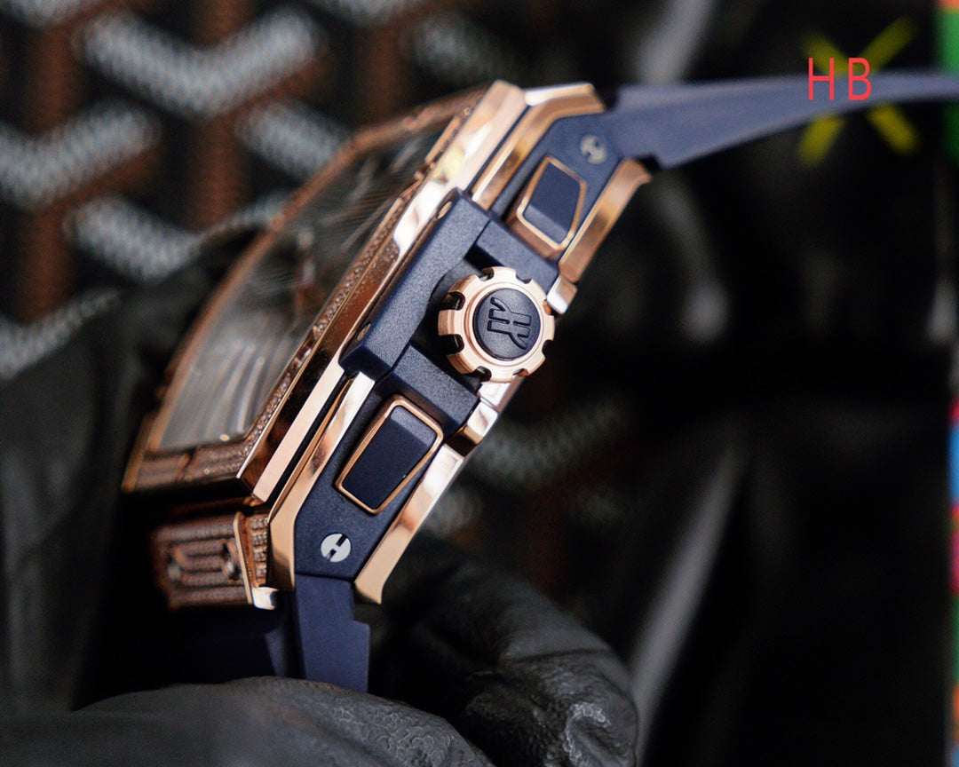 Hublot Spirit of Big Bang Rose Gold Pavé With Diamond 42mm Watch Blue Strap