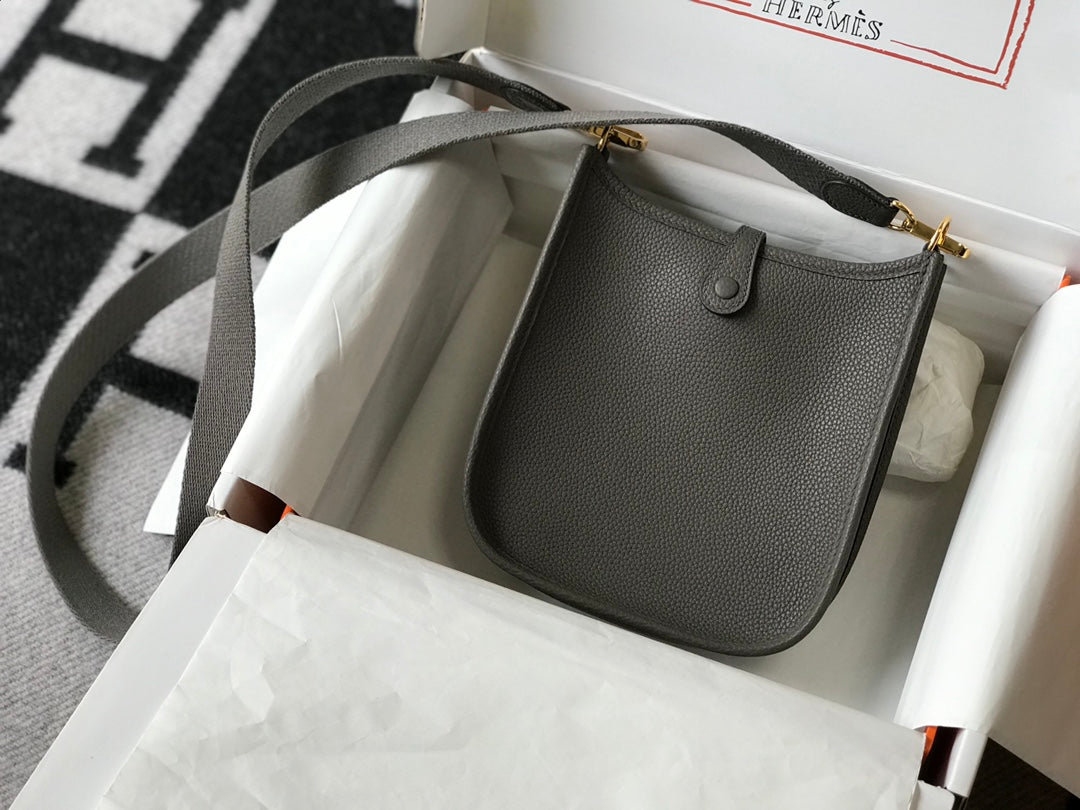 Mini Evelyne 18cm Dark Grey Togo Ghw