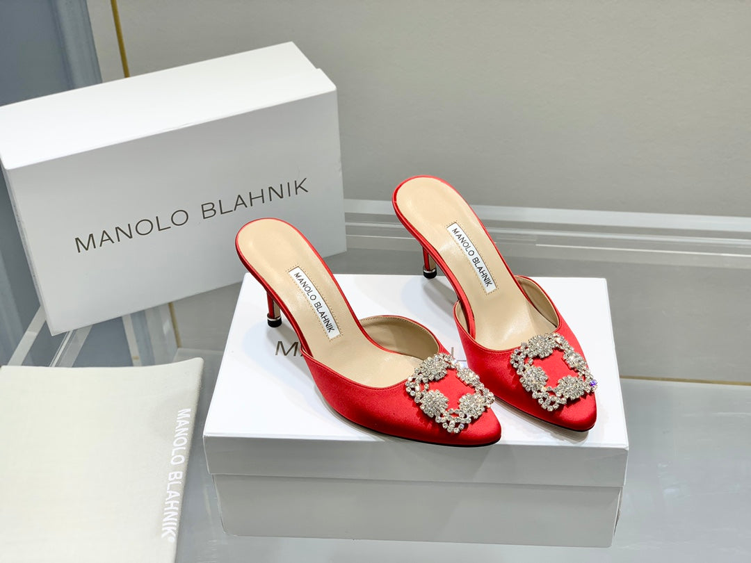 Manolo Buckle Mules 7cm Red Silk 208018