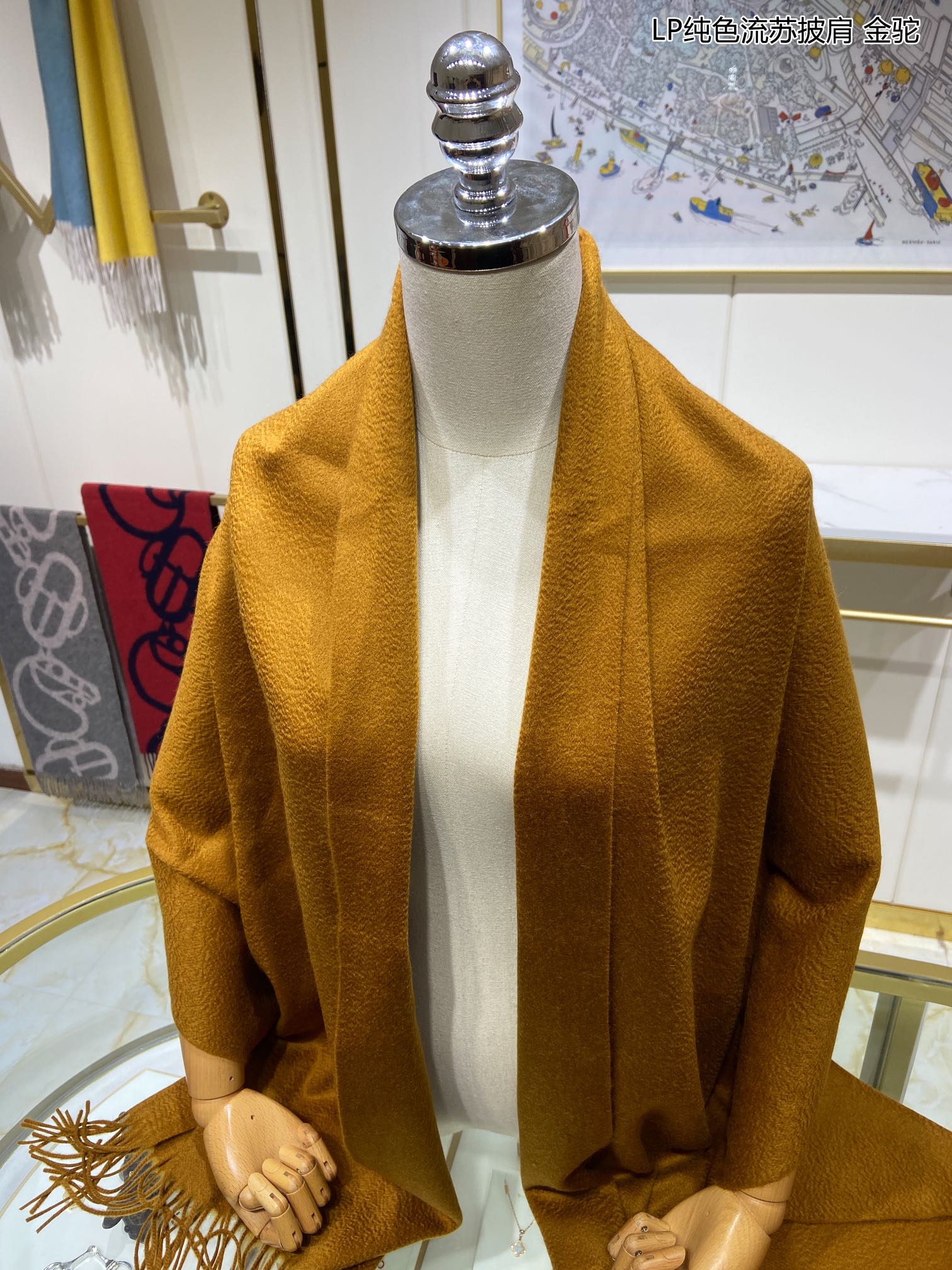 LP Grande Unita Scarf 200 CM In Ochre Yellow Cashmere 645523