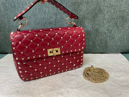 garavani rockstud spike medium 24cm red lambskin