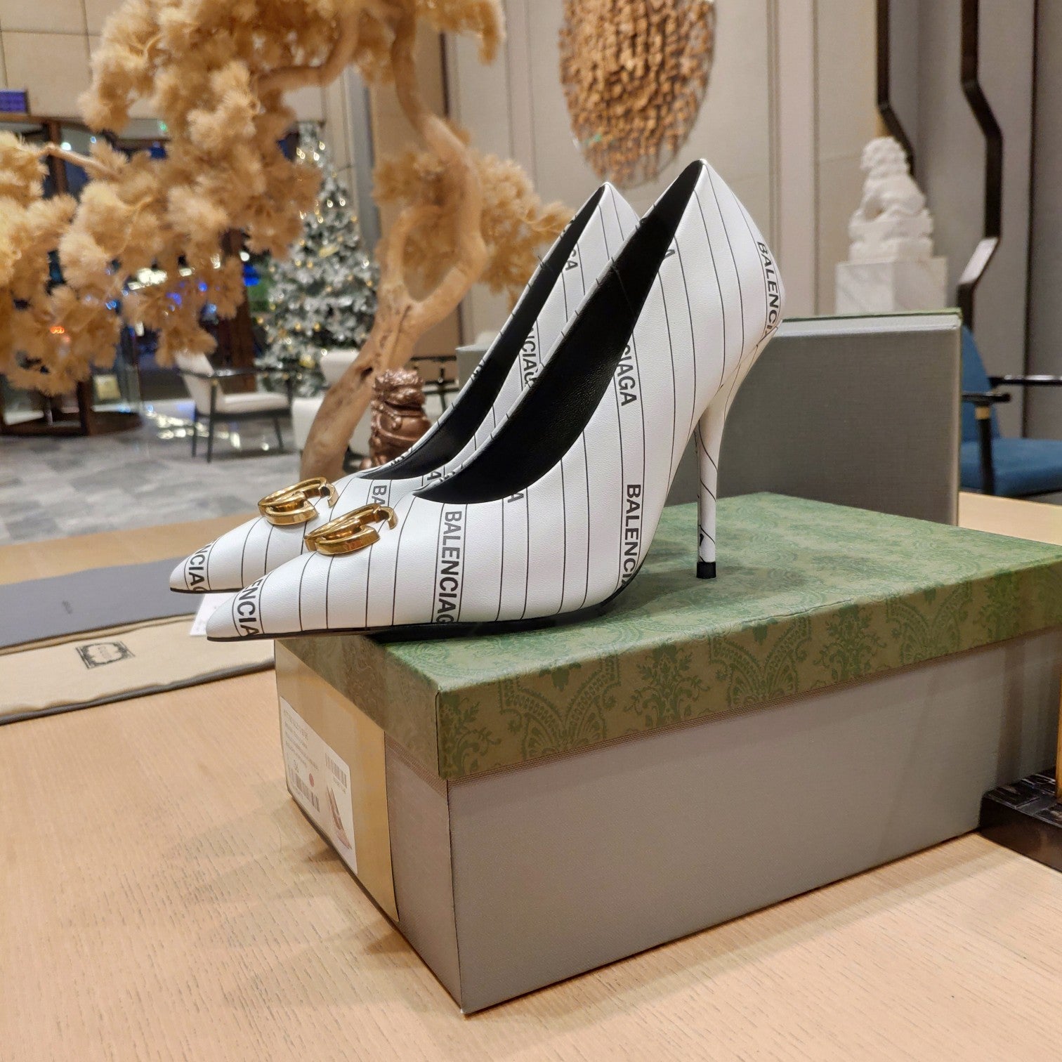 Balenciaga x GC 26s High Heel Pump White Black Sheepskin 681311