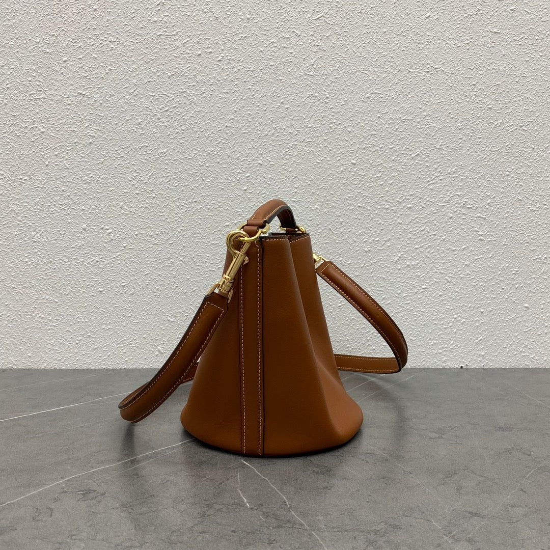 Celine 2026 Teen Bucket Bag 18cm Tan Smooth Calfskin