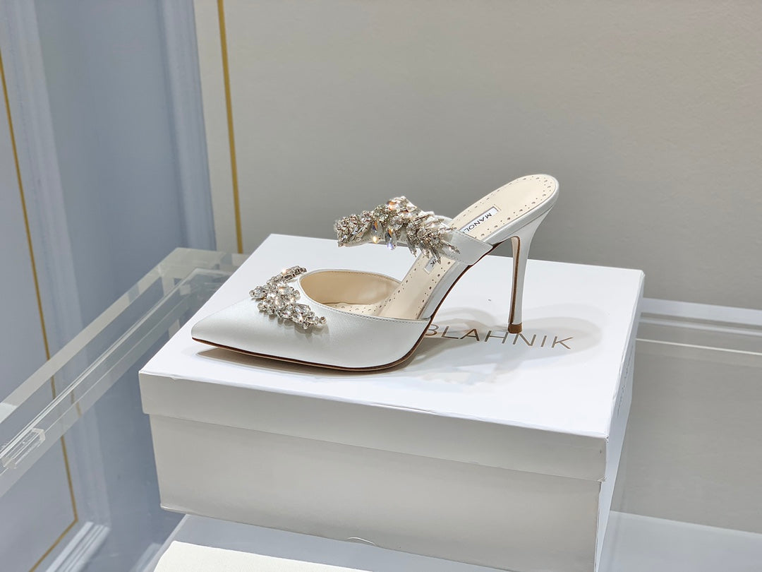 Manolo Mules Crystal White Silk Satin 219381