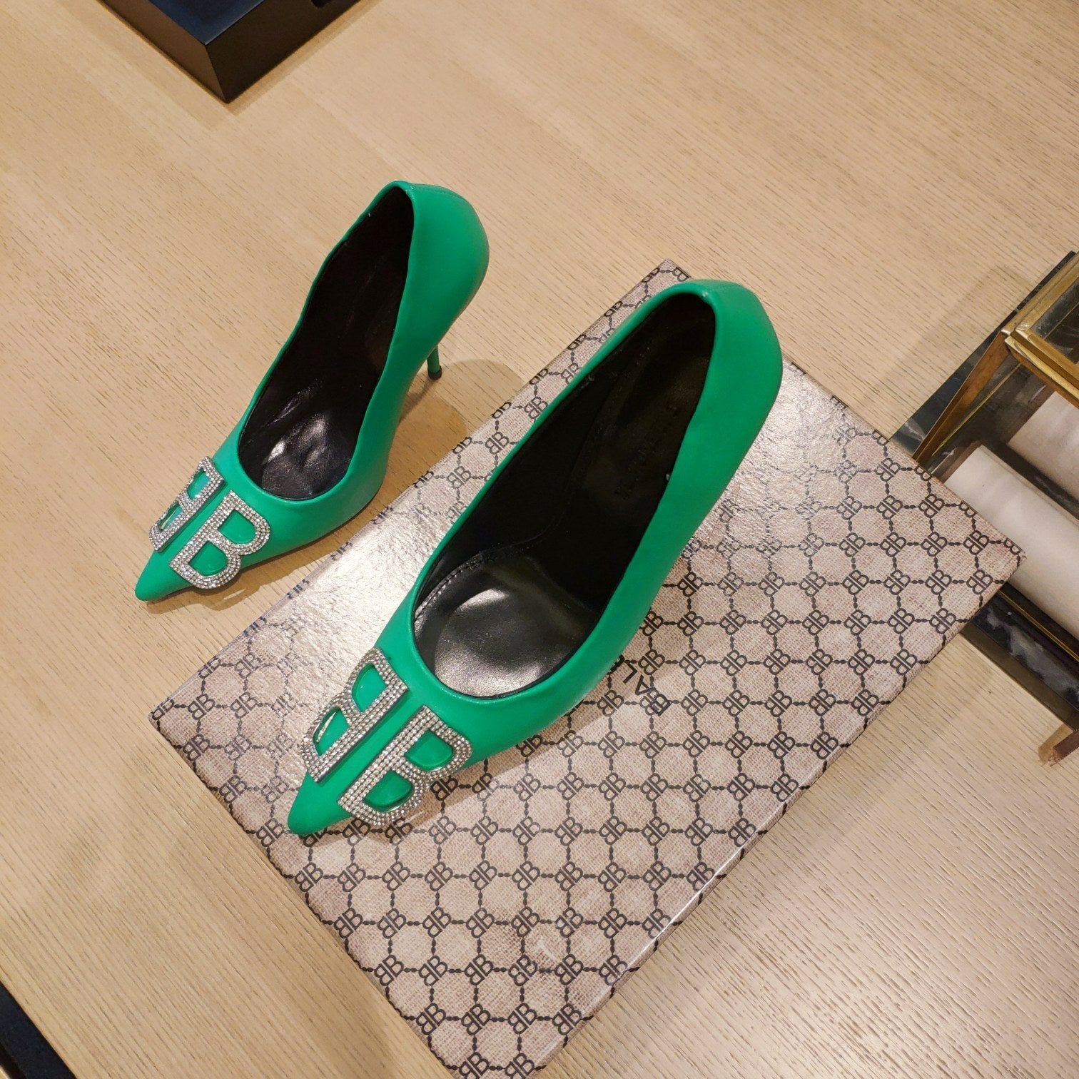 Balenciaga 26s High Heel Pump 105 Green Cowhide 681171