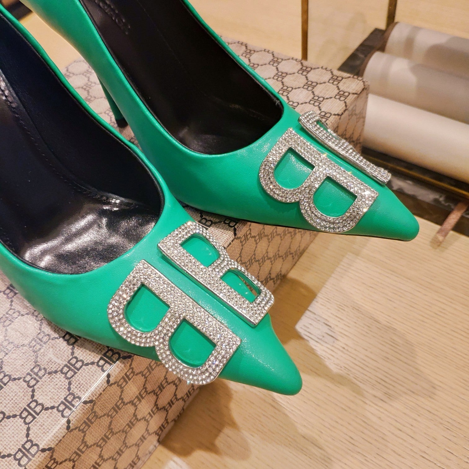 Balenciaga 26s High Heel Pump 105 Green Cowhide 681171