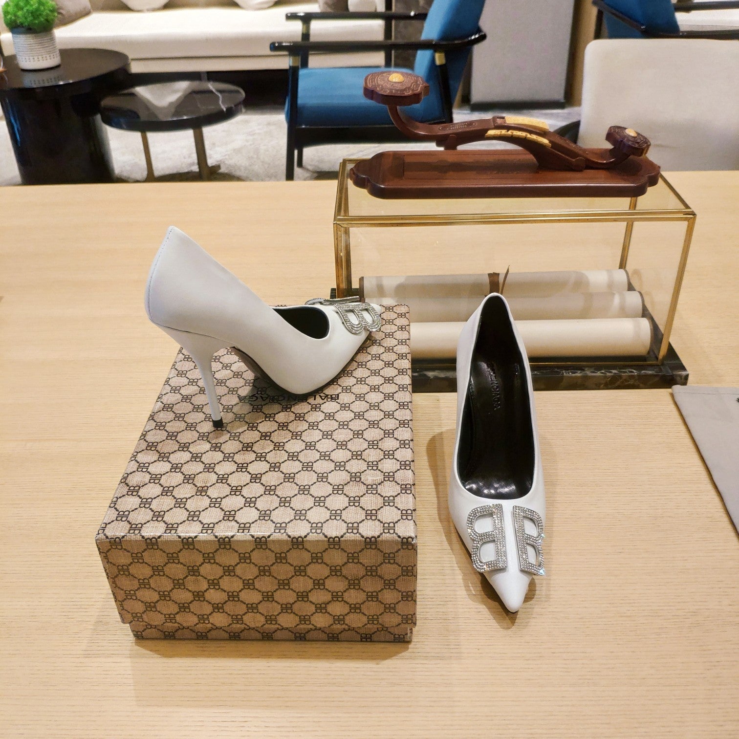 Balenciaga 26s High Heel Pump 105 White Cowhide 681173
