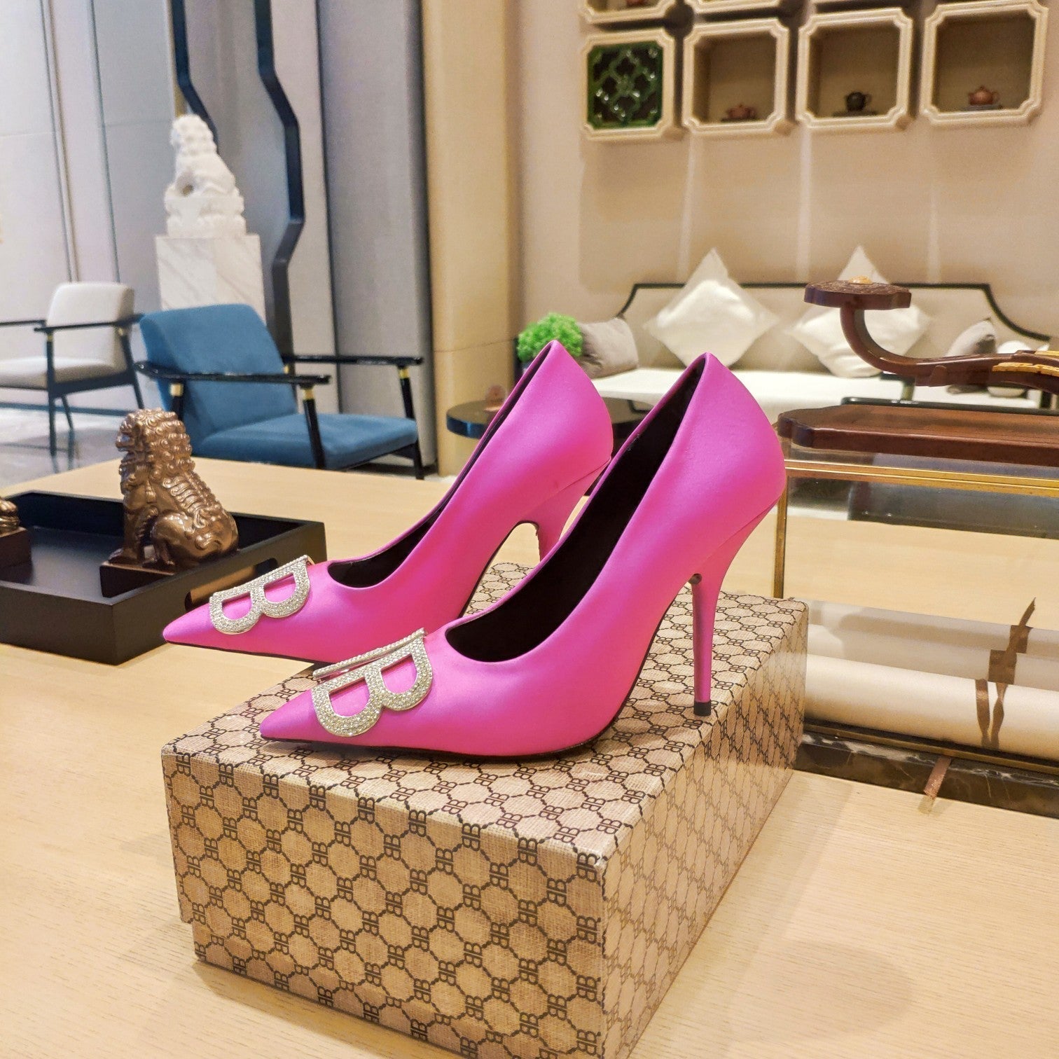 Balenciaga 26s High Heel Pump 105 Pink Silk Satin 681175