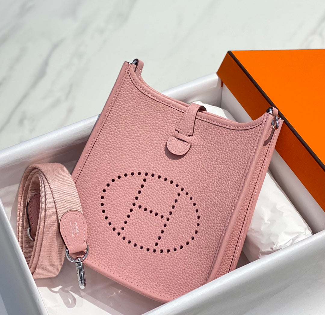 Mini Evelyne 18cm Togo Silver Hardware
