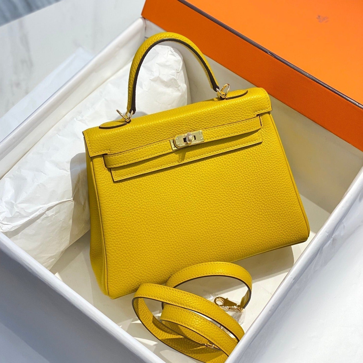 hm kelly 32cm togo leather gold hardware