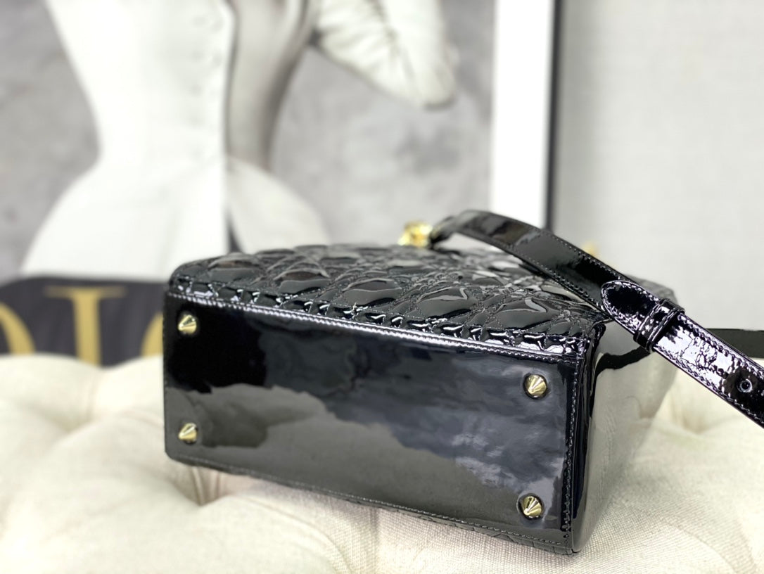 medium lady 24 patent calfskin