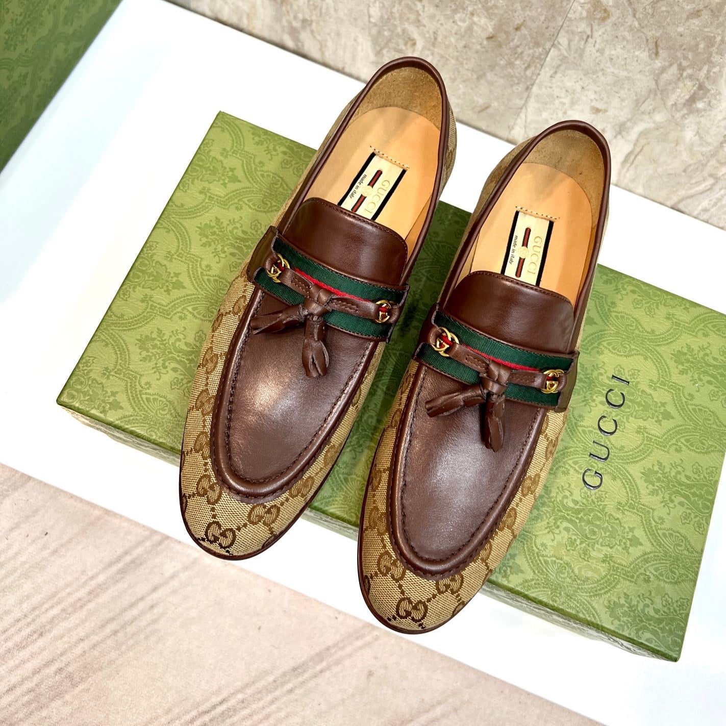 GG Men's Tassel Loafer Brown Cowhide Canvas 548740