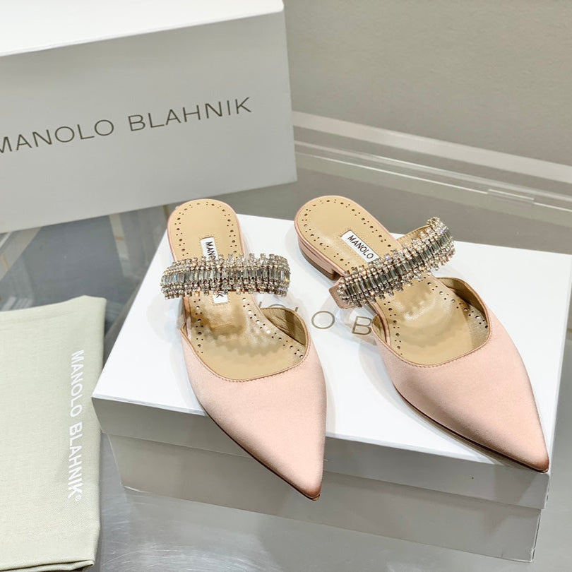 Manolo Flats Mules Diamond Buckle Pink Nude Silk Satin 327488