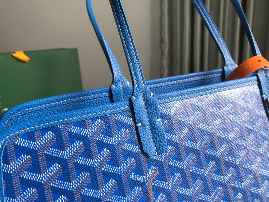 HARDY PM BAG 40 IN SKY BLUE GOYARDINE CANVAS AND TAURILLON LEATHER TRIM