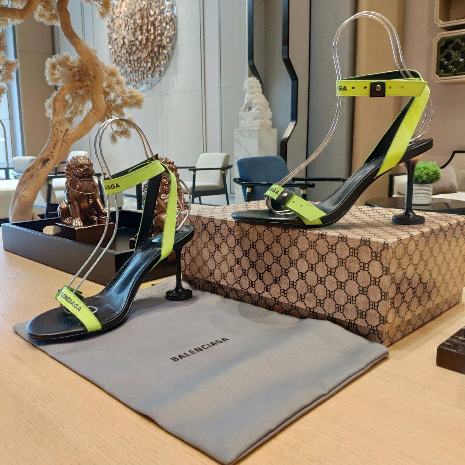 Balenciaga 26s High Heel Sandals 105 Black Green Leather 681312